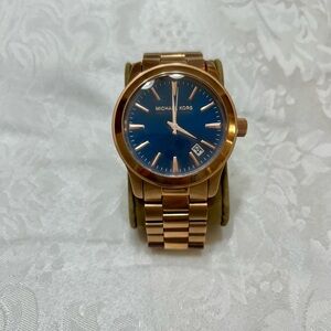 Elegant Michael Kors Rose Gold with Navy Blue Face Watch